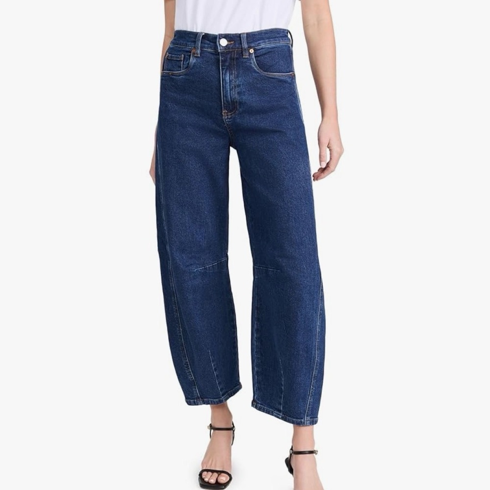 BLANKNYC Women’s Barrel Jean